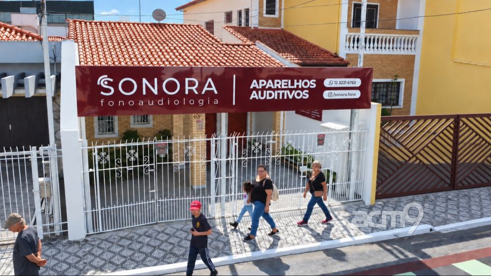 Fachada em ACM — Sonora Fonoaudiologia