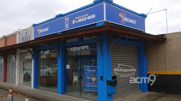 Fachada em lona — Cabonnet