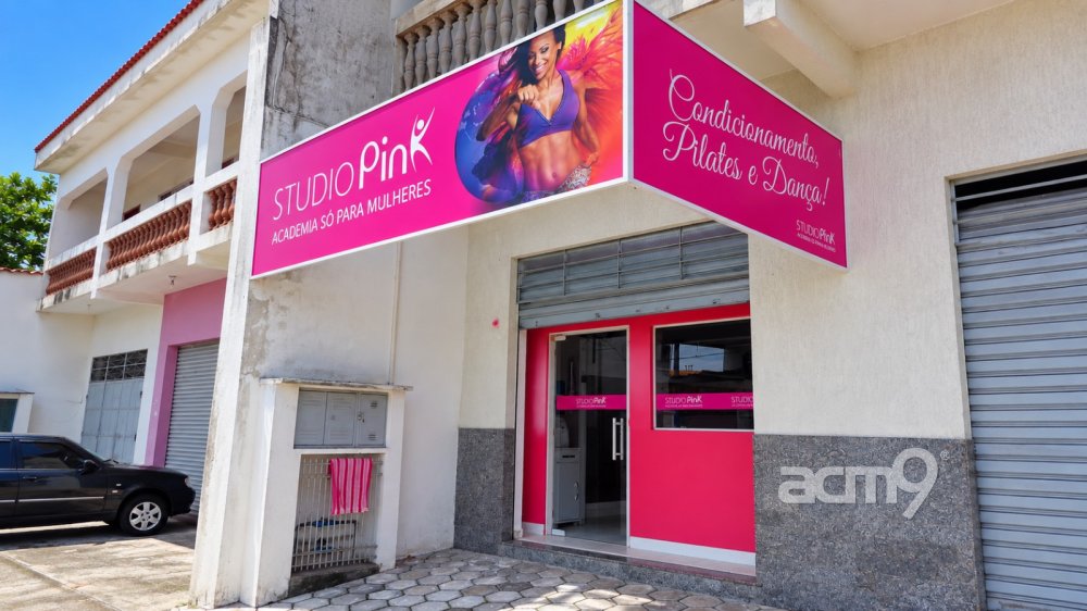 Placa em lona